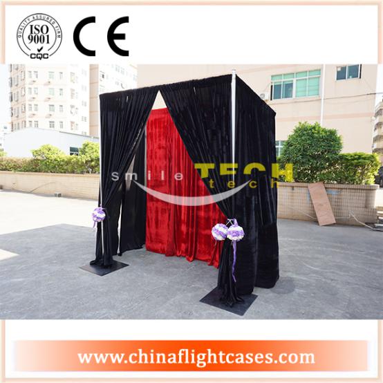 <b>Velour Drapes Pipe and Drape - Photo Booth Package</b>