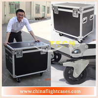 China Cheap heavy duty and lightweight road case,utility case with 4 inch caster and shockproof foam 