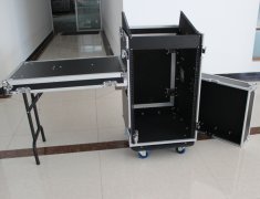 <b>11U SLANT RACK, 16U VERTICAL RACK, WITH CASTERS AND TABLE</b>